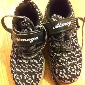 aimoge roller shoes